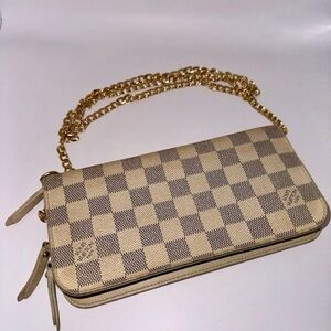 Louis Vuitton Azur Wallet